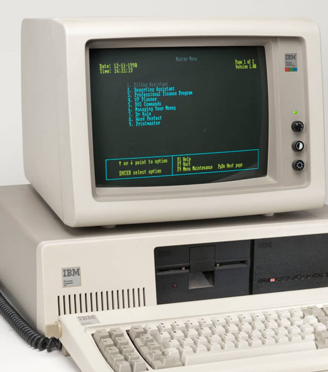 IBM PC-XT (5160) mit Kathodenstrahlröhre © dosdays.co.uk